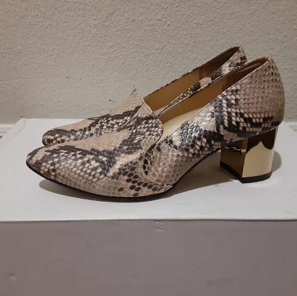 Bata - Picture 3 of 8